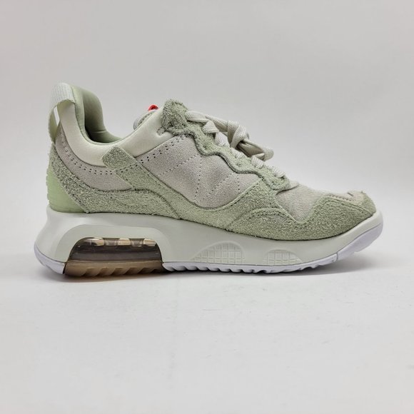 Nike Air Jordan MA2 (GS)  NEW Nike Air Jordan MA2 GS Honeydew Youth Shoes Sneakers